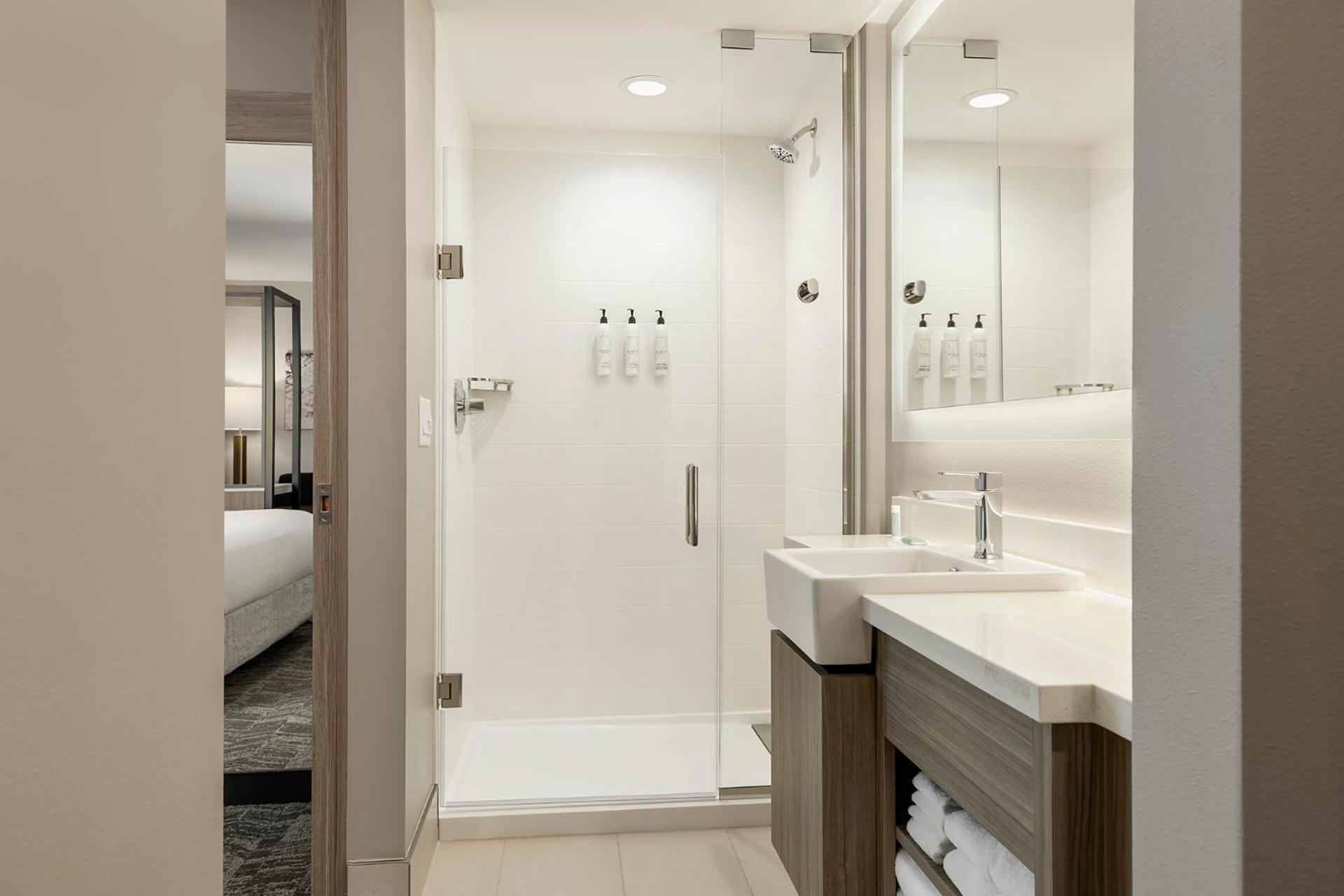 Springhill Suites By Marriott 파고 객실 사진