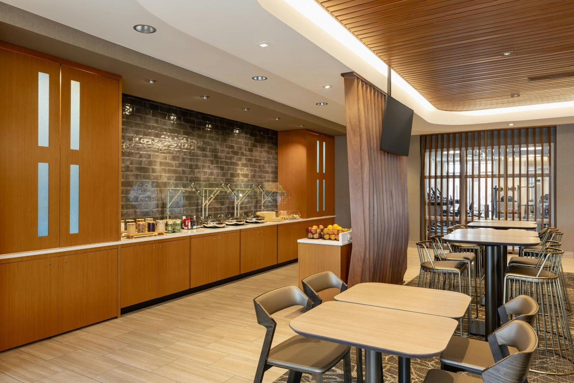 Springhill Suites By Marriott 파고 외부 사진